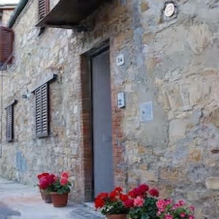 شقة Casa Maria Teresa San Donato in Poggio المظهر الخارجي الصورة