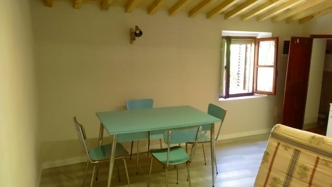 شقة Casa Maria Teresa San Donato in Poggio المظهر الخارجي الصورة